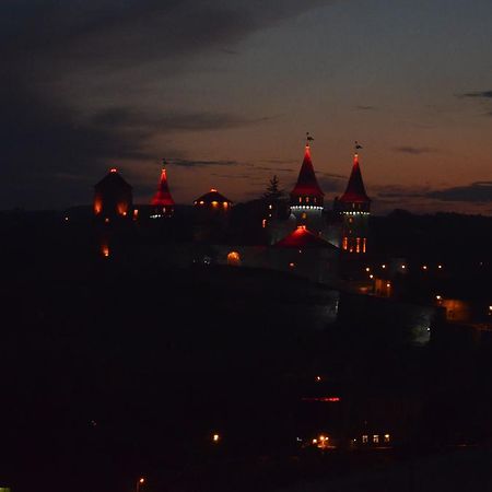 Джерело Kamianets-Podilskyi Exterior foto